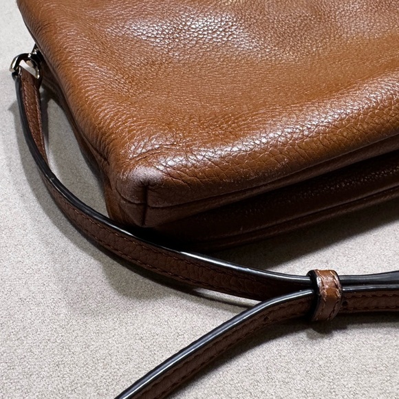 Michael Kors Brown Crossbody Bag with Smooth Finish - Picture 5 of 10